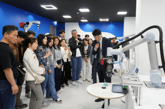 브릴스, 서울인공지능고와 로봇 전문가 키운다