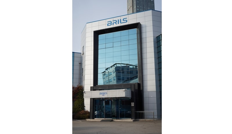Full view of the BRILS Incheon headquarters building